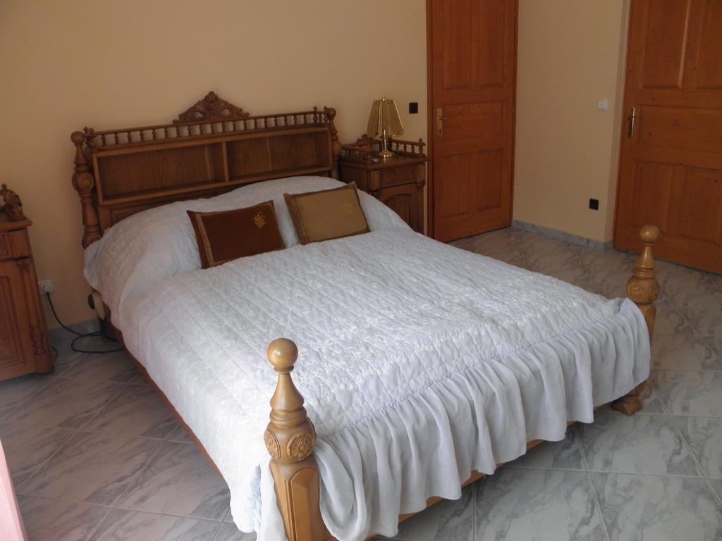 Kristaly Apartman Bed & Breakfast Hévíz Екстериор снимка