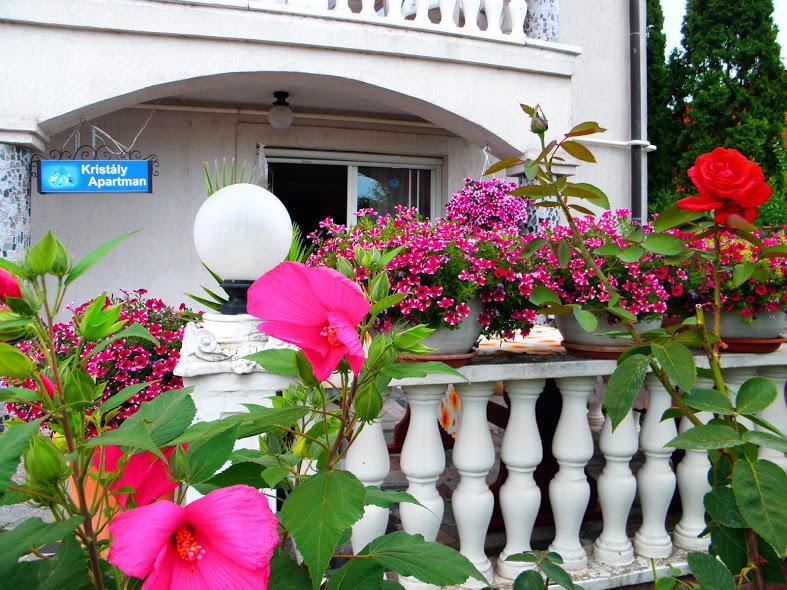Kristaly Apartman Bed & Breakfast Hévíz Екстериор снимка
